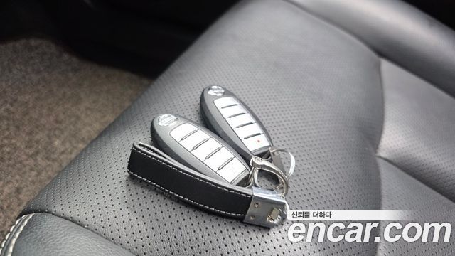 Nissan Altima 2018 — photo 28