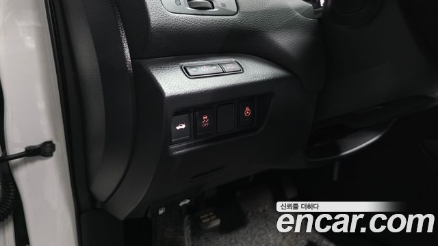 Nissan Altima 2018 — photo 29