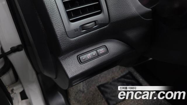 Nissan Altima 2018 — photo 30