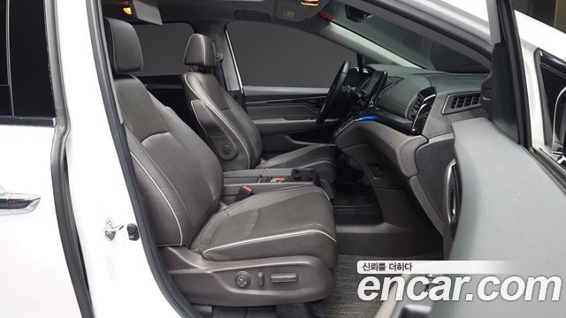 Honda Odyssey 2023 — photo 17