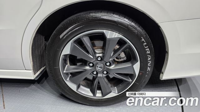 Honda Odyssey 2023 — photo 7