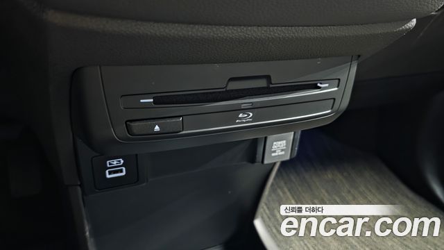 Honda Odyssey 2023 — photo 31