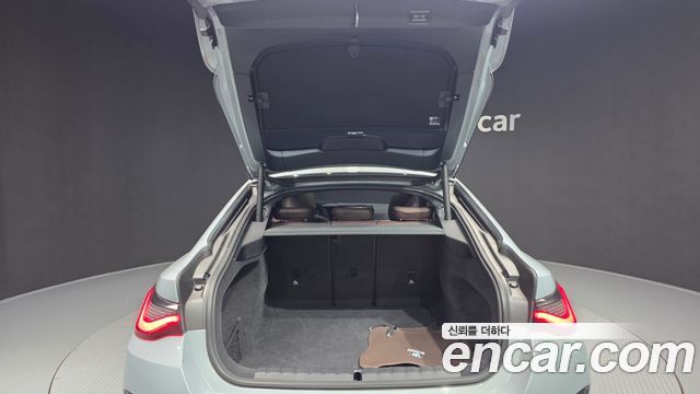 BMW 4-Series 2024 — photo 26
