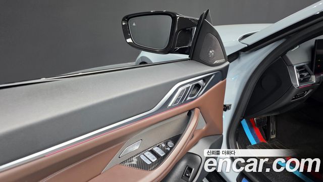 BMW 4-Series 2024 — photo 27