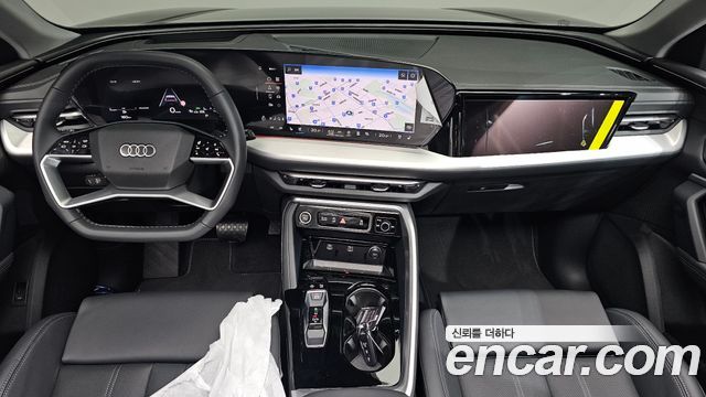 Audi Q5 2025 — photo 10