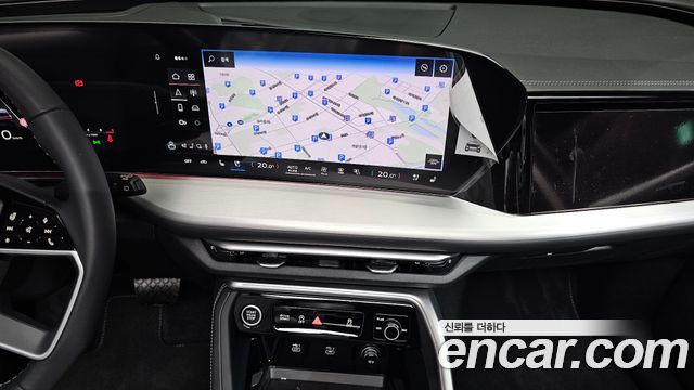 Audi Q5 2025 — photo 20