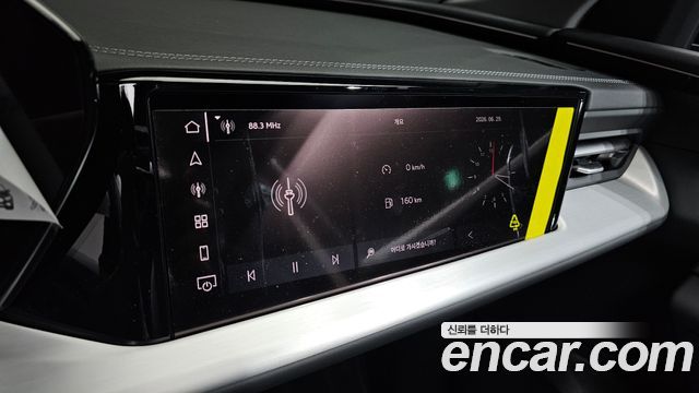 Audi Q5 2025 — photo 27