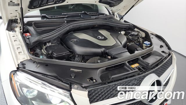 Mercedes-Benz GLE-Class 2017 — photo 6