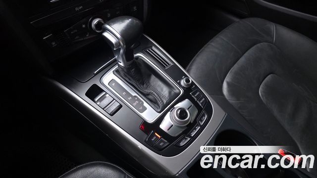 Audi A4 2015 — photo 9