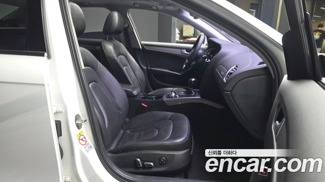 Audi A4 2015 — photo 11