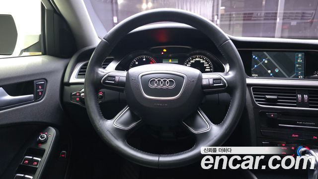 Audi A4 2015 — photo 13