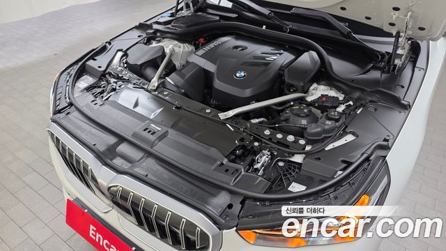 BMW 5-Series 2024 — photo 6