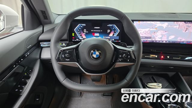 BMW 5-Series 2024 — photo 21