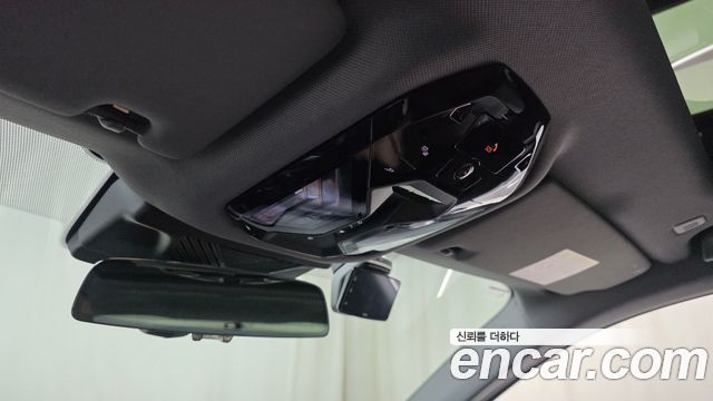 BMW 5-Series 2024 — photo 25