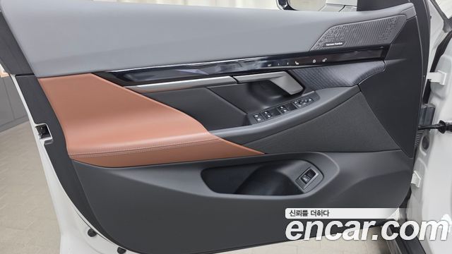 BMW 5-Series 2024 — photo 14