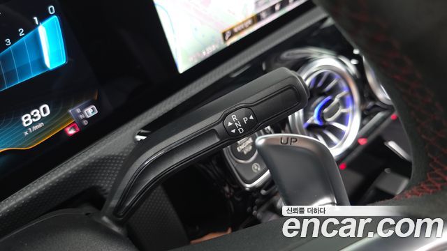 Mercedes-Benz CLA-Class 2021 — photo 12