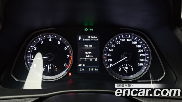 Hyundai Sonata 2022 — photo 11