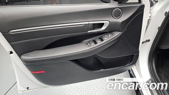 Hyundai Sonata 2022 — photo 14