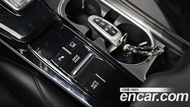 Hyundai Sonata 2022 — photo 28