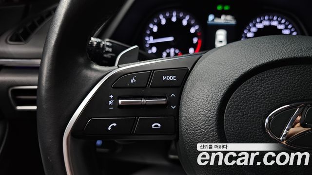 Hyundai Sonata 2022 — photo 29