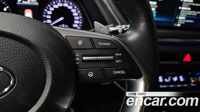 Hyundai Sonata 2022 — photo 30