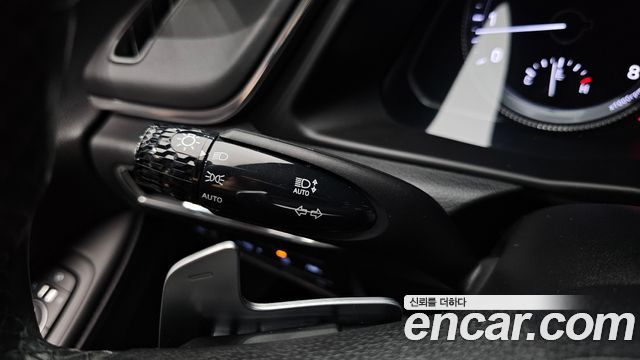 Hyundai Sonata 2022 — photo 32