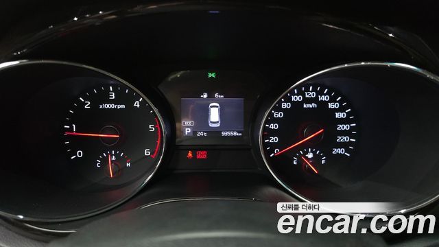 Kia Canival 2019 — photo 11