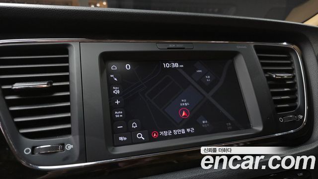 Kia Canival 2019 — photo 22