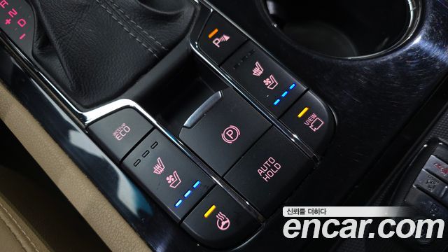 Kia Canival 2019 — photo 23