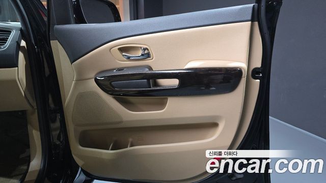 Kia Canival 2019 — photo 15