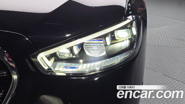 Mercedes-Benz S-Class 2026 — photo 8