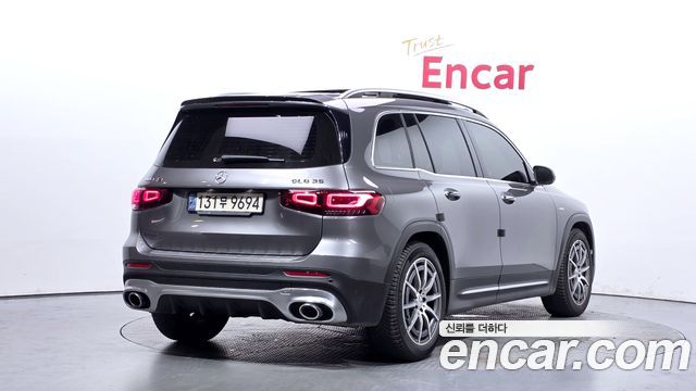 Mercedes-Benz GLB-Class 2021 — photo 2