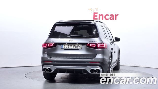 Mercedes-Benz GLB-Class 2021 — photo 4
