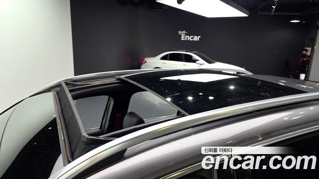Mercedes-Benz GLB-Class 2021 — photo 28