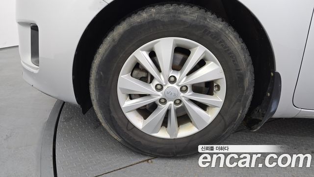 Kia Canival 2017 — photo 5