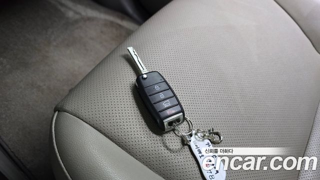 Kia Canival 2017 — photo 18