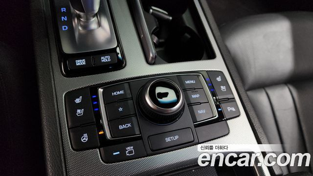 Genesis G80 2020 — photo 18