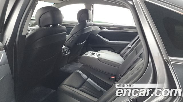Genesis G80 2020 — photo 20