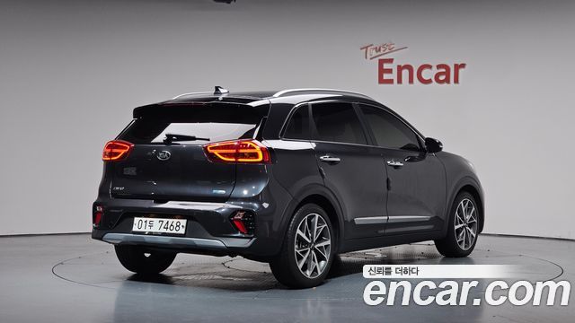 Kia Niro 2020 — photo 2