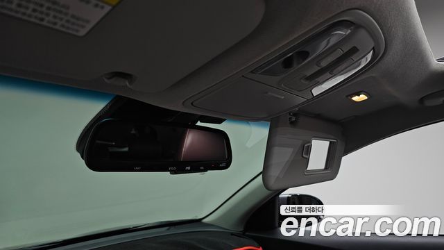 Kia Niro 2020 — photo 32
