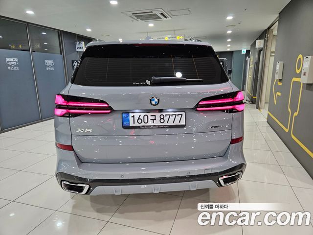 BMW X5 2026 — photo 4