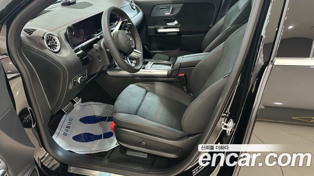 Mercedes-Benz EQA 2026 — photo 10