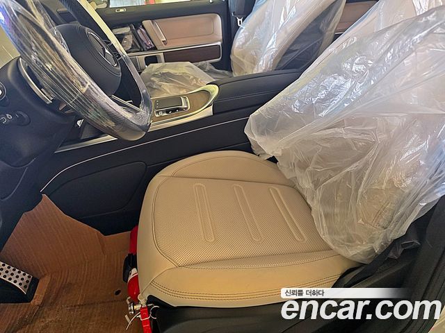 Mercedes-Benz G-Class 2026 — photo 6