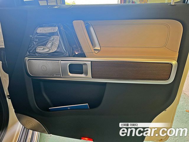 Mercedes-Benz G-Class 2026 — photo 19