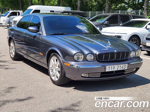 Jaguar XJ-8 2005 — photo 3