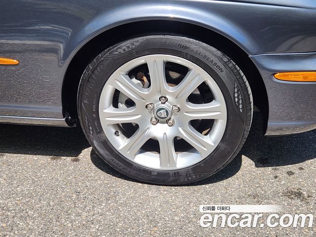 Jaguar XJ-8 2005 — photo 4