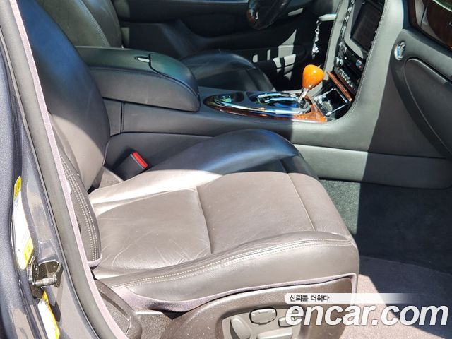 Jaguar XJ-8 2005 — photo 19