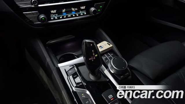 BMW Gran Turismo 2020 — photo 12
