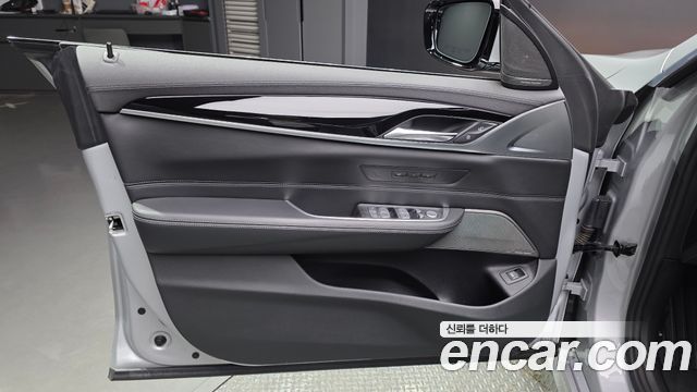 BMW Gran Turismo 2020 — photo 14