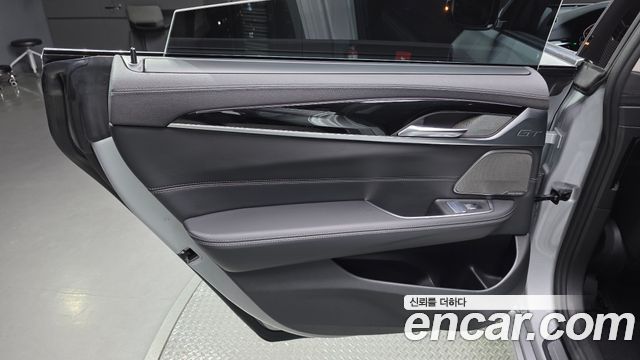 BMW Gran Turismo 2020 — photo 15